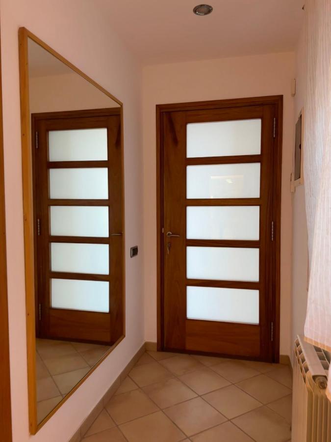Chic Apartment Beach Матаро Экстерьер фото