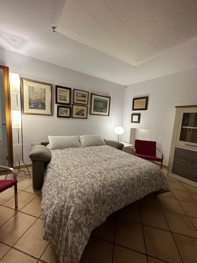Chic Apartment Beach Матаро Экстерьер фото