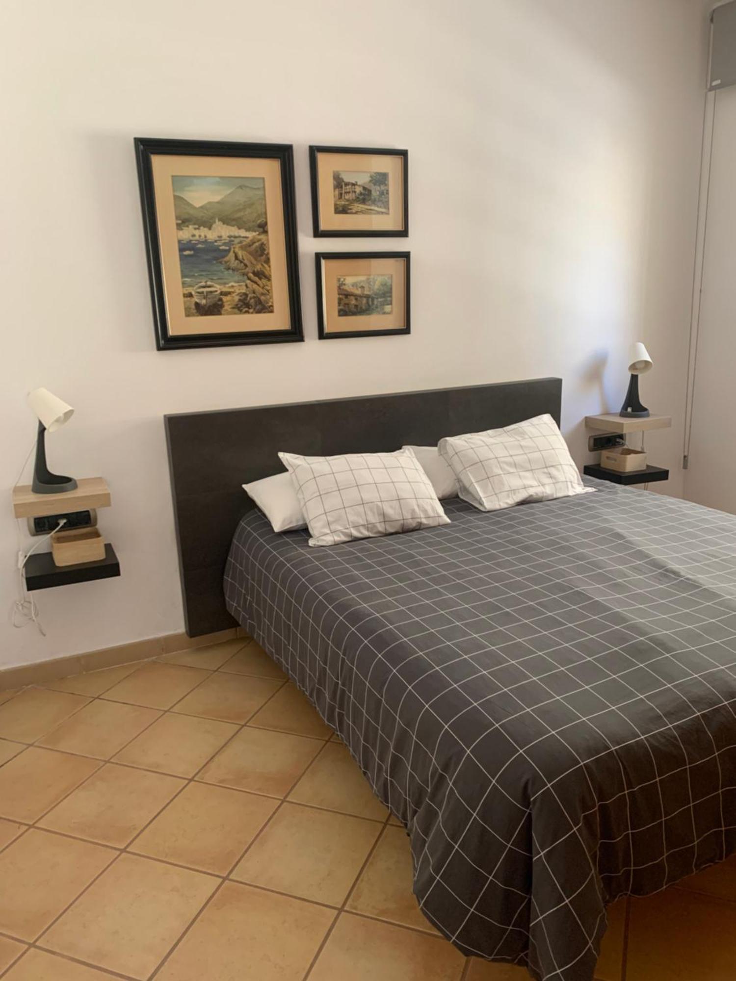 Chic Apartment Beach Матаро Экстерьер фото