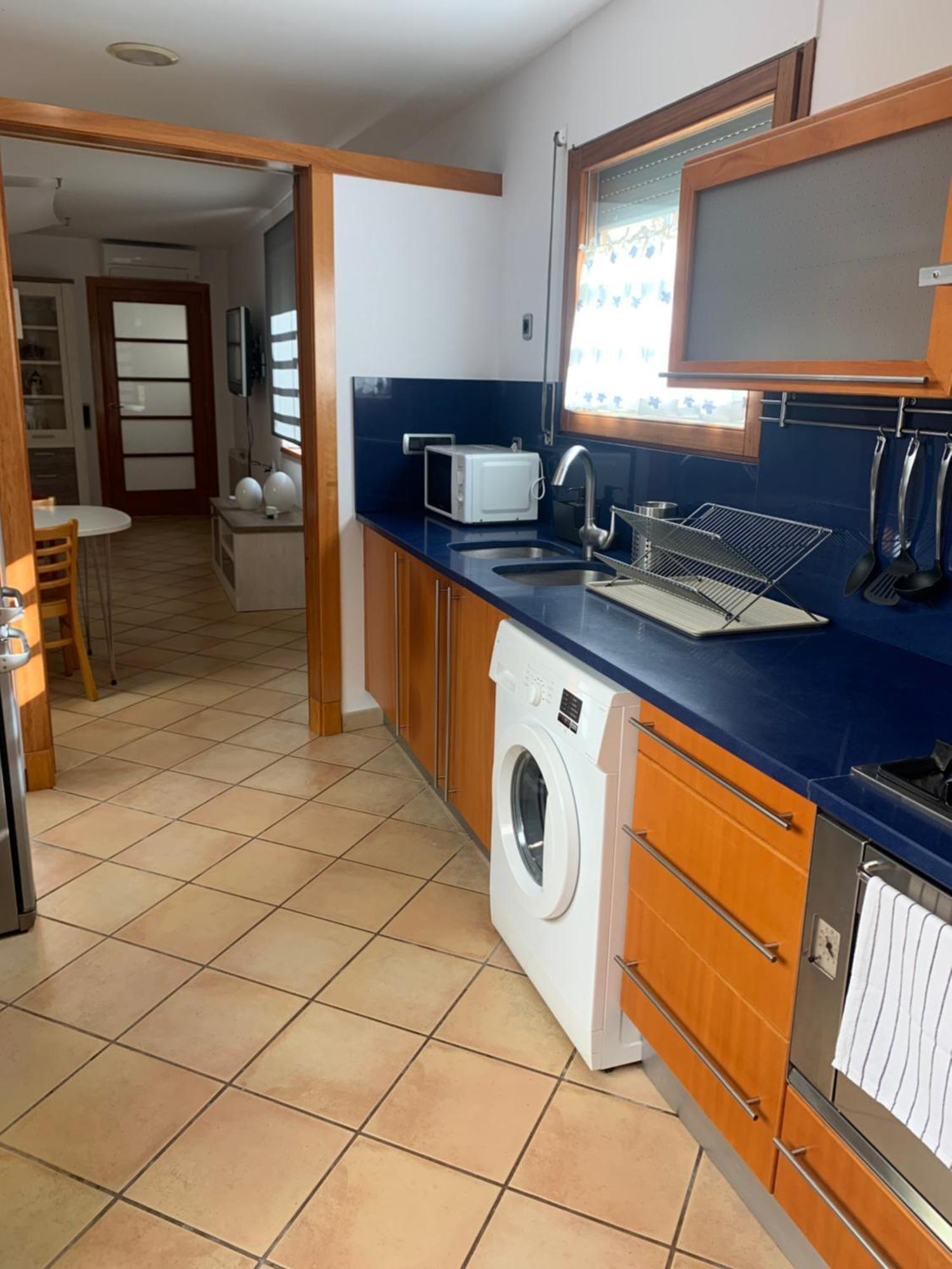 Chic Apartment Beach Матаро Экстерьер фото